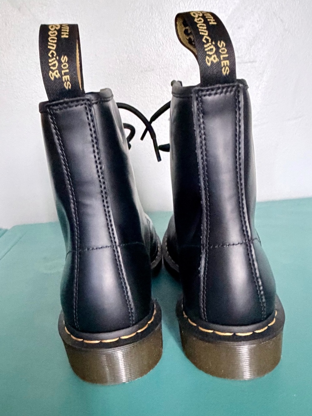 Dr. Martens 1460 Smooth Leather Boots Black - Size US M 9 / W 10 (NWOB) - Picture 4 of 6